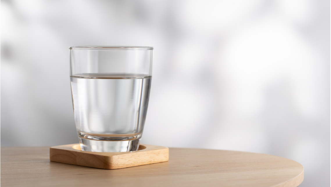 L’importanza dell'idratazione: quanta acqua bere ogni giorno e perchè L’importanza dell'idratazione: quanta acqua bere ogni giorno e perchè